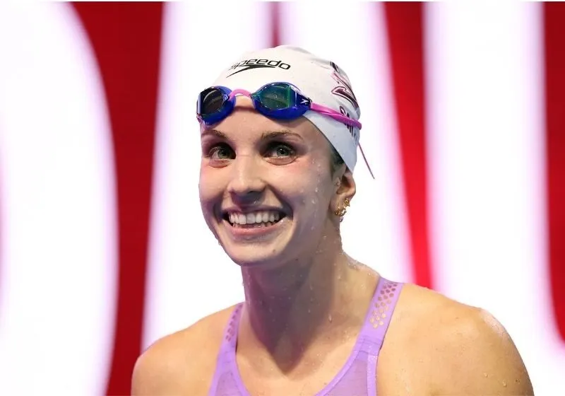 vận động viên bơi Regan Smith