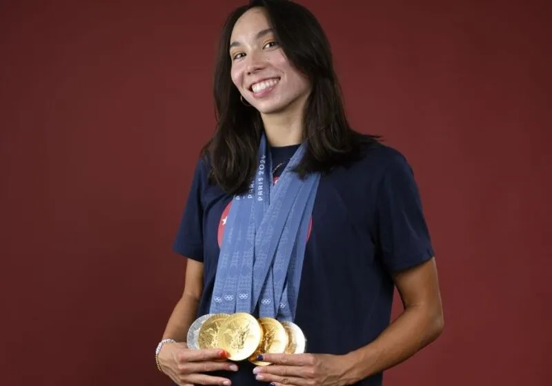 kình ngư Torri Huske