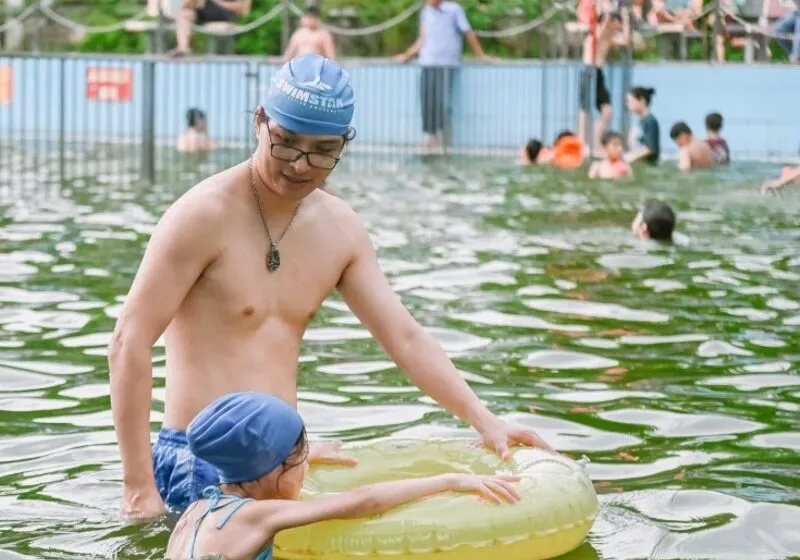 bể bơi kiến hưng giờ mở cửa