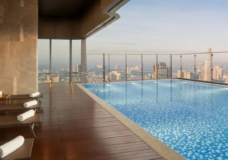 hồ bơi landmark 81