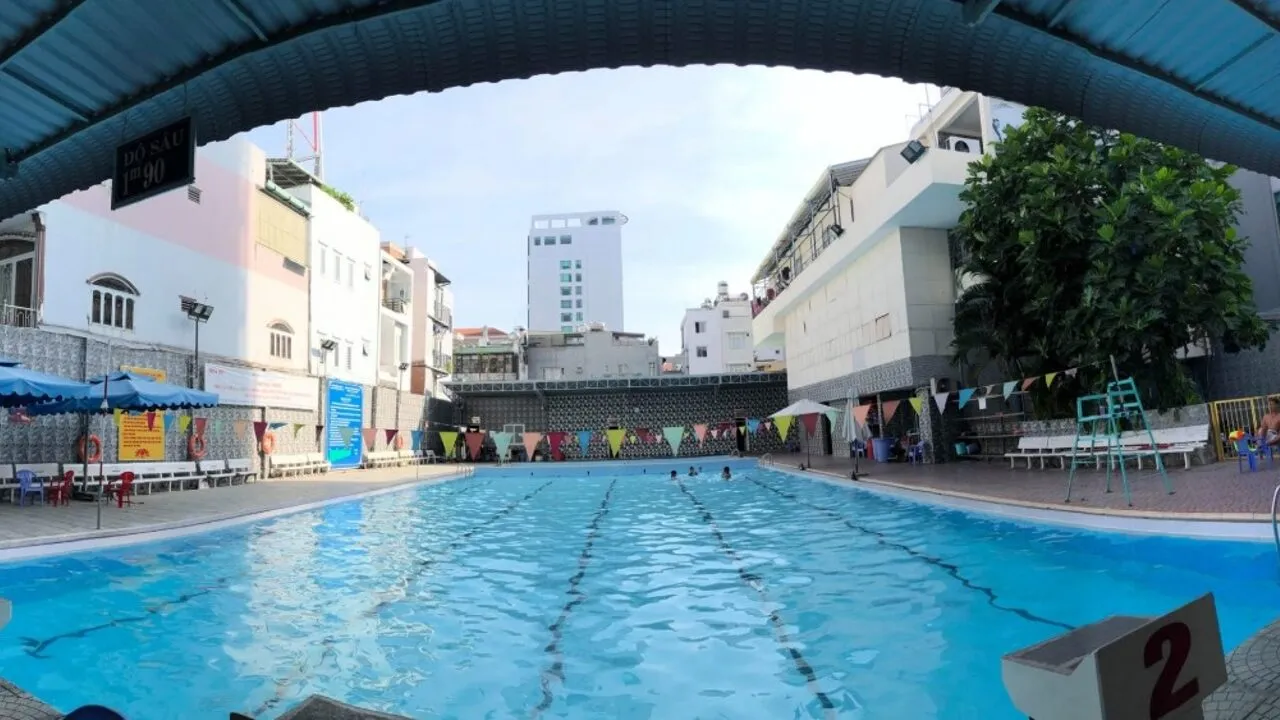 hồ bơi nguyễn bỉnh khiêm