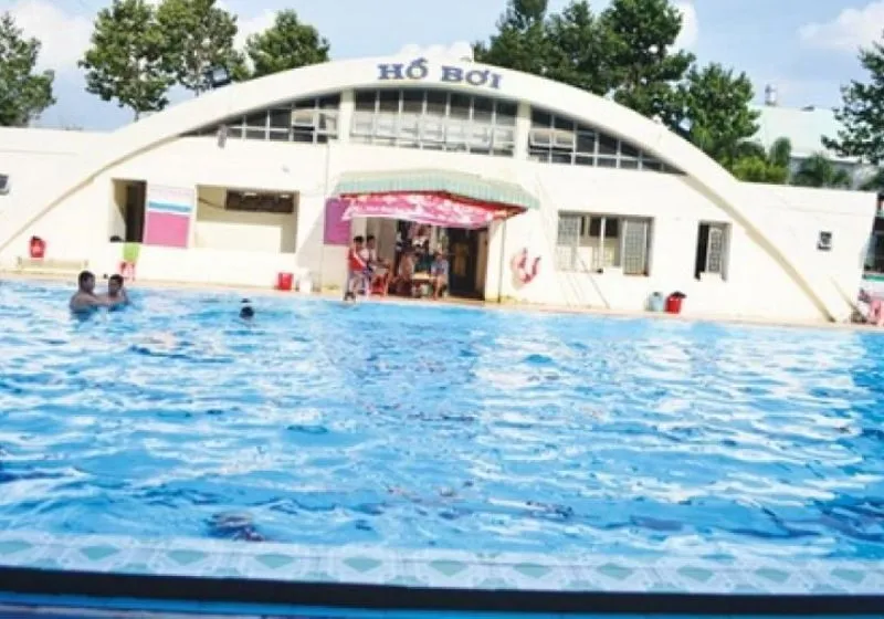 giá vé hồ bơi võ trường toản