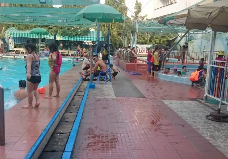 hình ảnh của hồ bơi lido